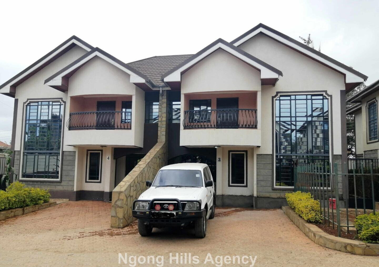 4BR All-Ensuite Villa with Jacuzzi & DSQ - Ngong Town