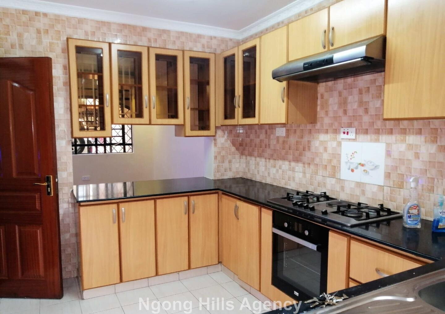 4BR All-Ensuite Villa with Jacuzzi & DSQ - Ngong Town