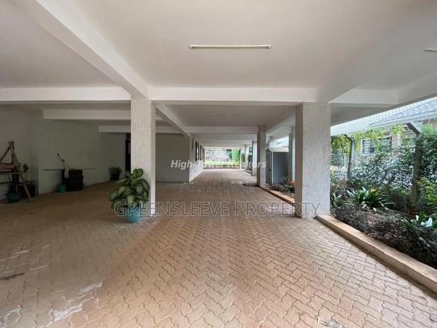 5bdrm Villa in Kirarapon Drive, Kerarapon for rent