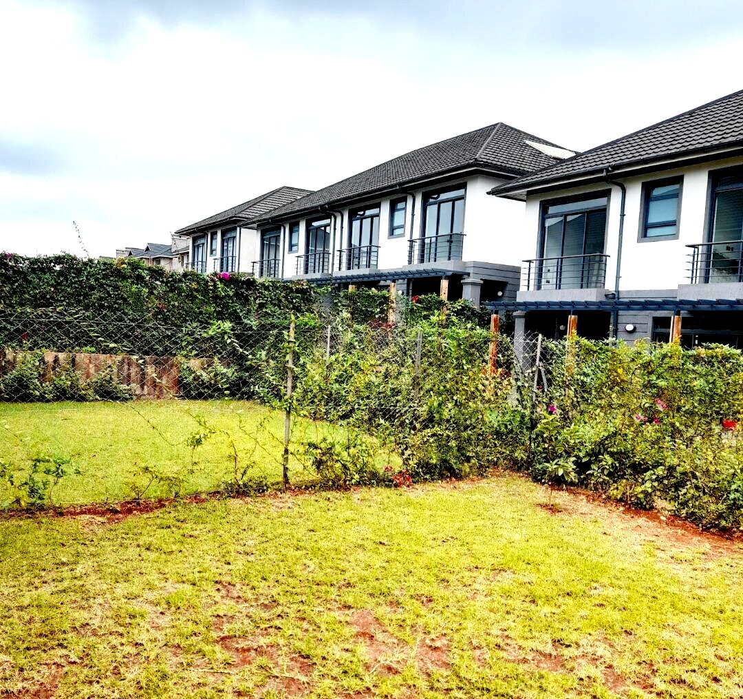 4BR All-Ensuite Townhouse with Pool & Gym - Runda
