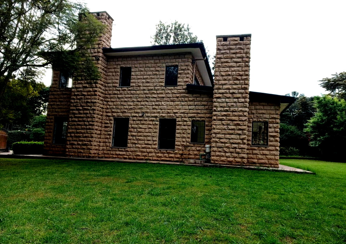 Yellow-Stone Standalone on Half-Acre with Cyprus Floors – Karen