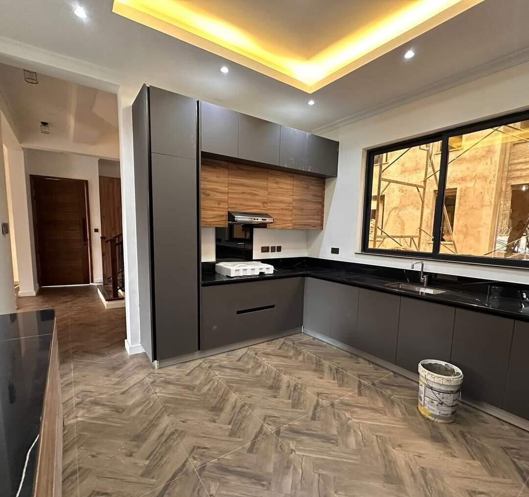 4-Ensuite Townhouse with DSQ & Solar Backup - Lavington