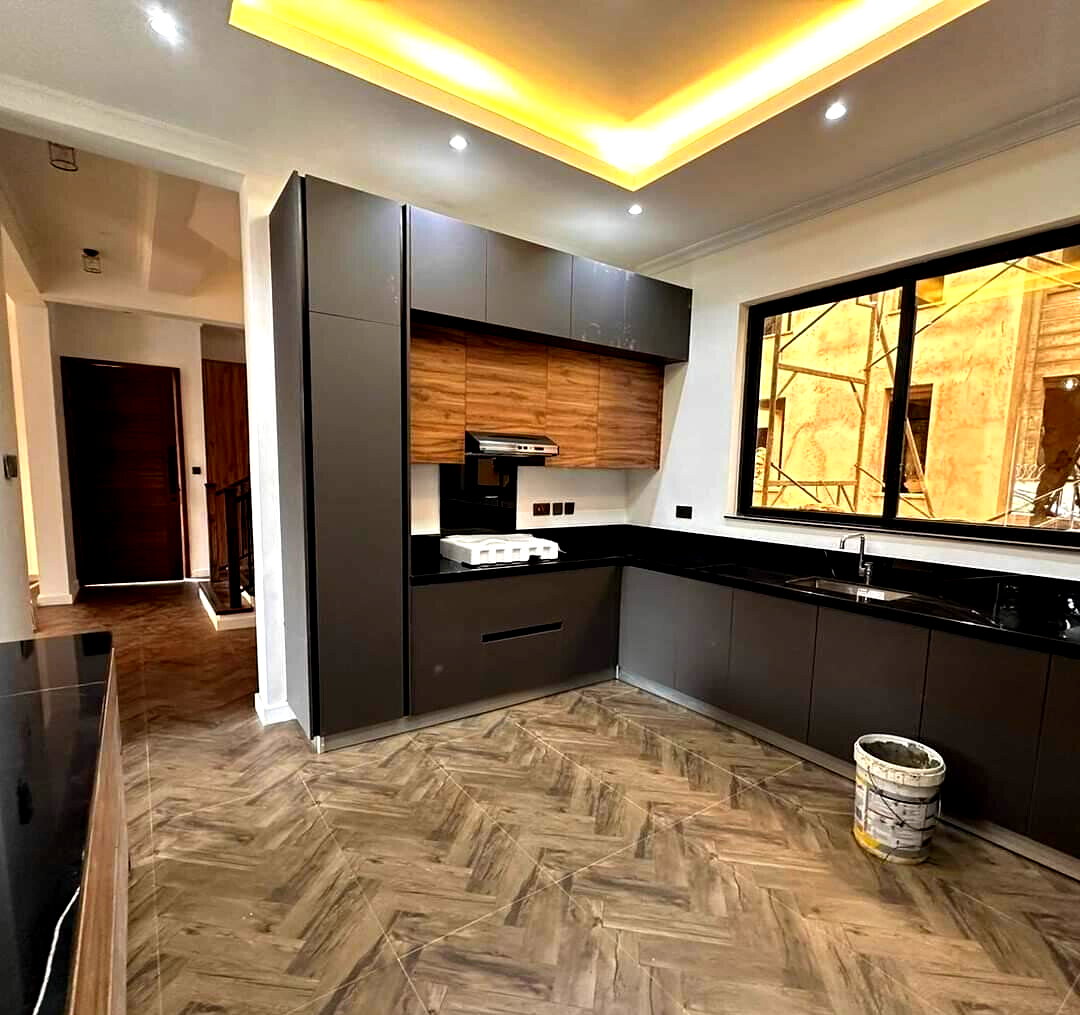4-Ensuite Townhouse with DSQ & Solar Backup - Lavington