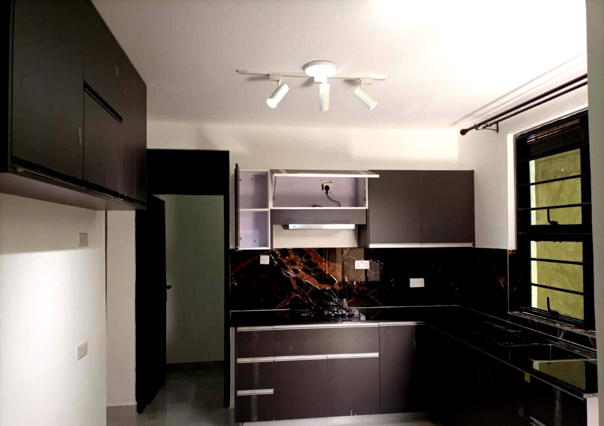4BR Townhouse with SQ & Walk-in Closet - Behind Spur Mall, Ruiru