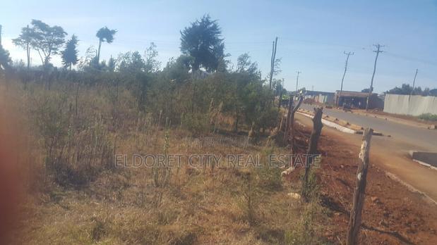 1/4 Plot Touching Tarmac Kimumu Hawaii