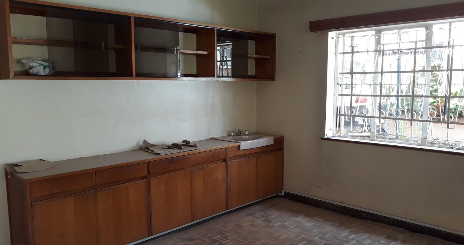 Spacious 4BR Maisonette with Pantry & Balcony - Westlands