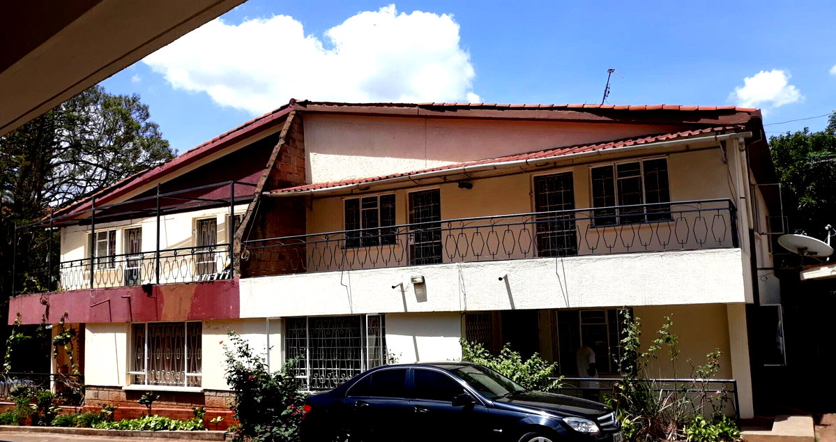 Spacious 4BR Maisonette with Pantry & Balcony - Westlands