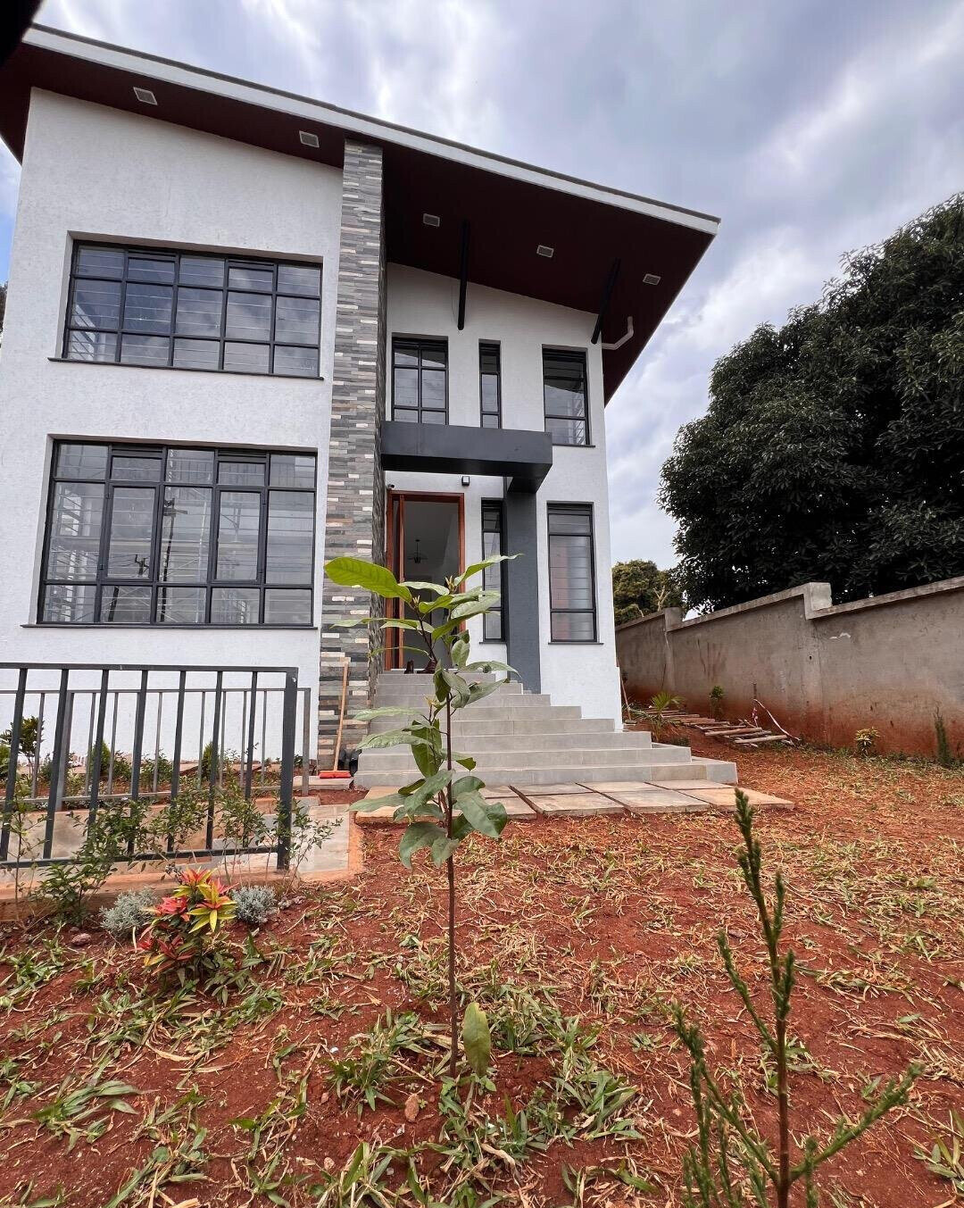 4BR Townhouse with Pool & Gym in Gated Community - Kikuyu