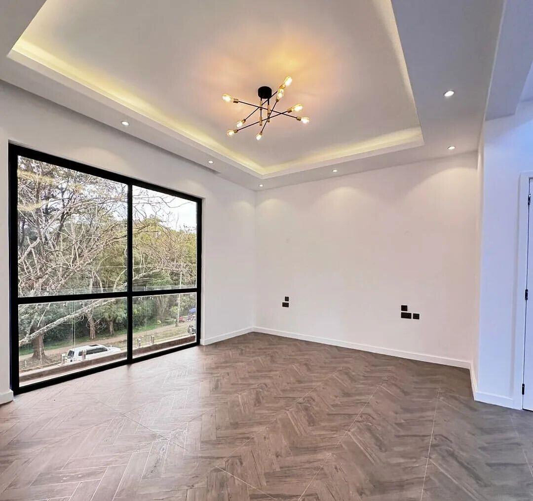 New 4-Ensuite Townhouse with DSQ & Solar Water - Lavington