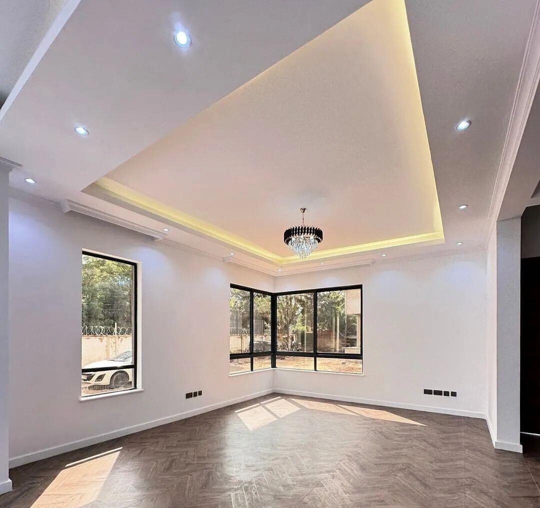 New 4-Ensuite Townhouse with DSQ & Solar Water - Lavington