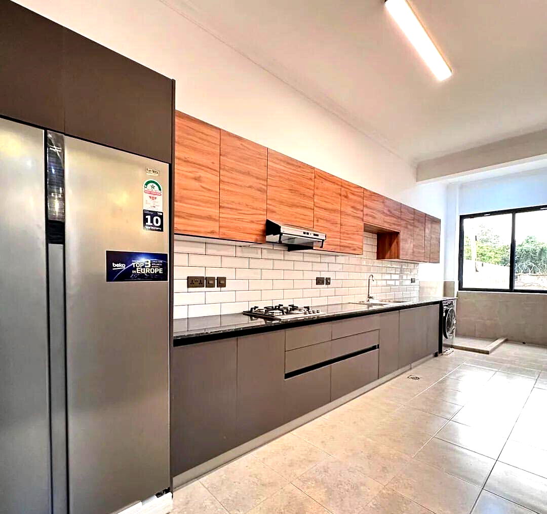 New 4-Ensuite Townhouse with DSQ & Solar Water - Lavington