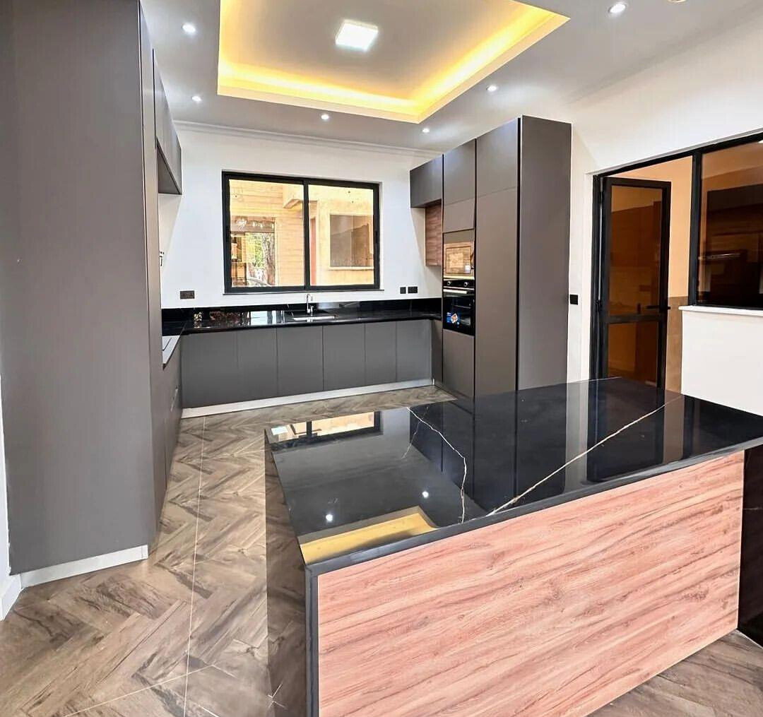 New 4-Ensuite Townhouse with DSQ & Solar Water - Lavington