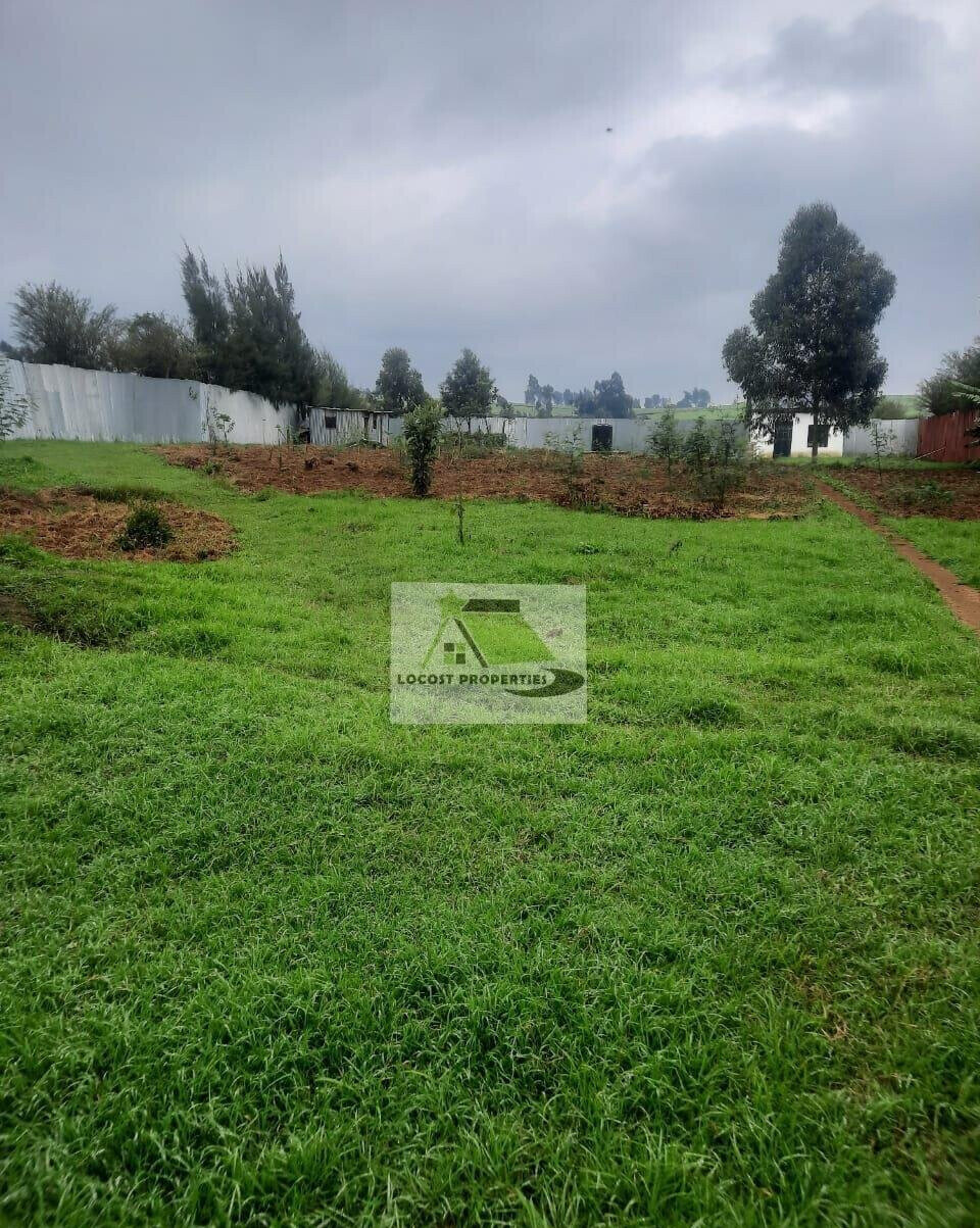 1/2 Acre Land in Limuru with 80% Finished House