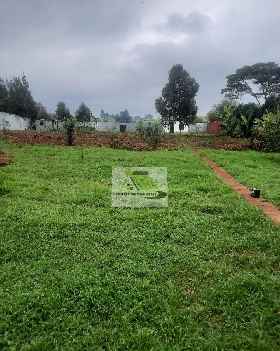 1/2 Acre Land in Limuru with 80% Finished House