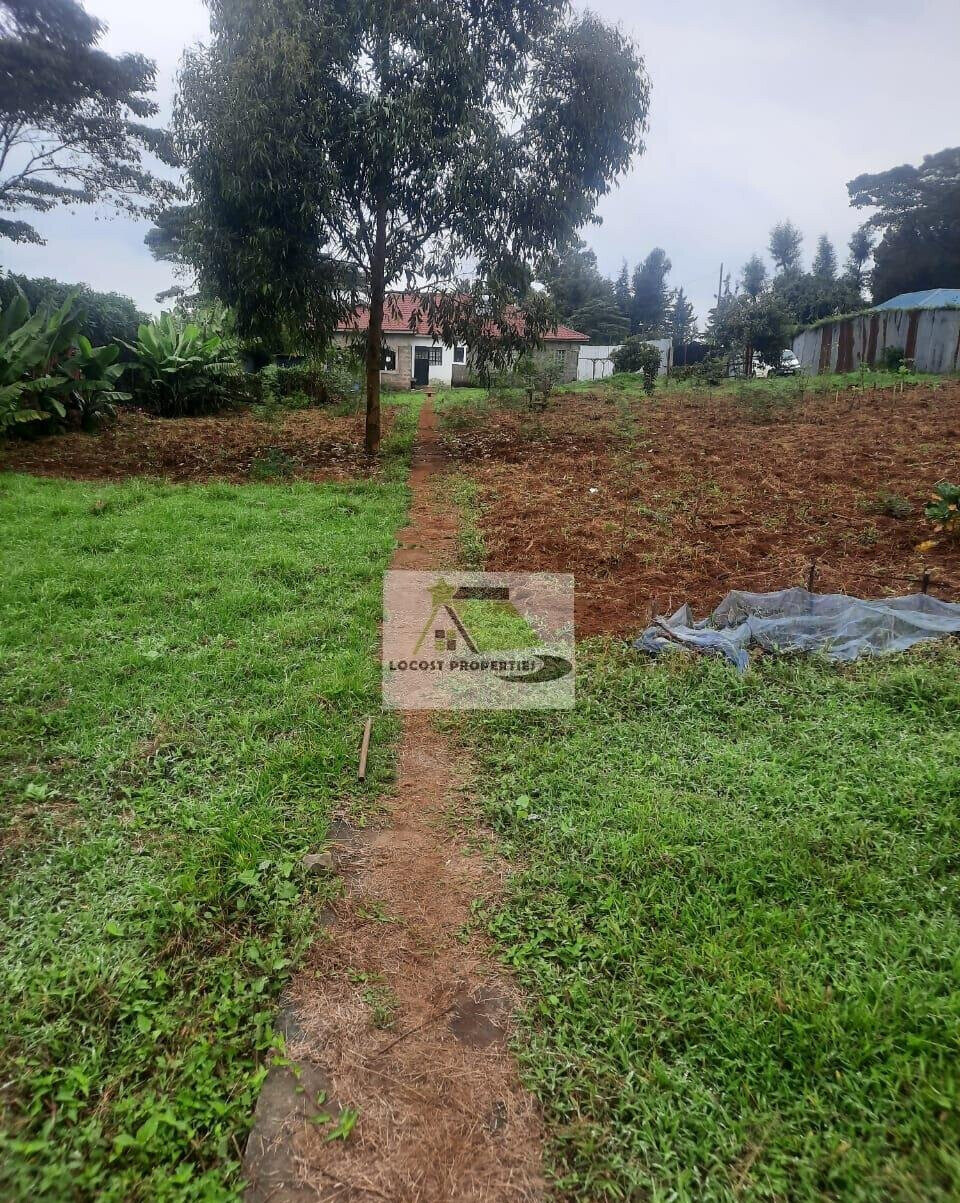 1/2 Acre Land in Limuru with 80% Finished House