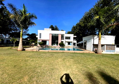 50x100 Plot, 6BR Mansion at KSh 650K