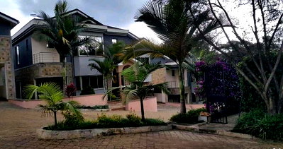 Gated 4BR Home with Garden
