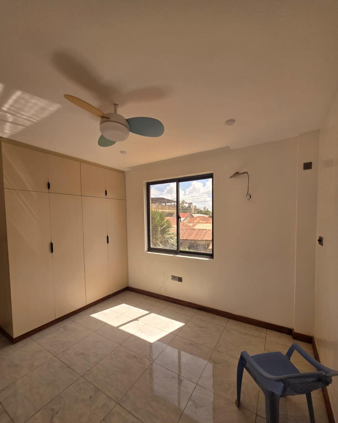 3BR Ensuite Apartment with DSQ & Lift - Bombolulu, Mombasa