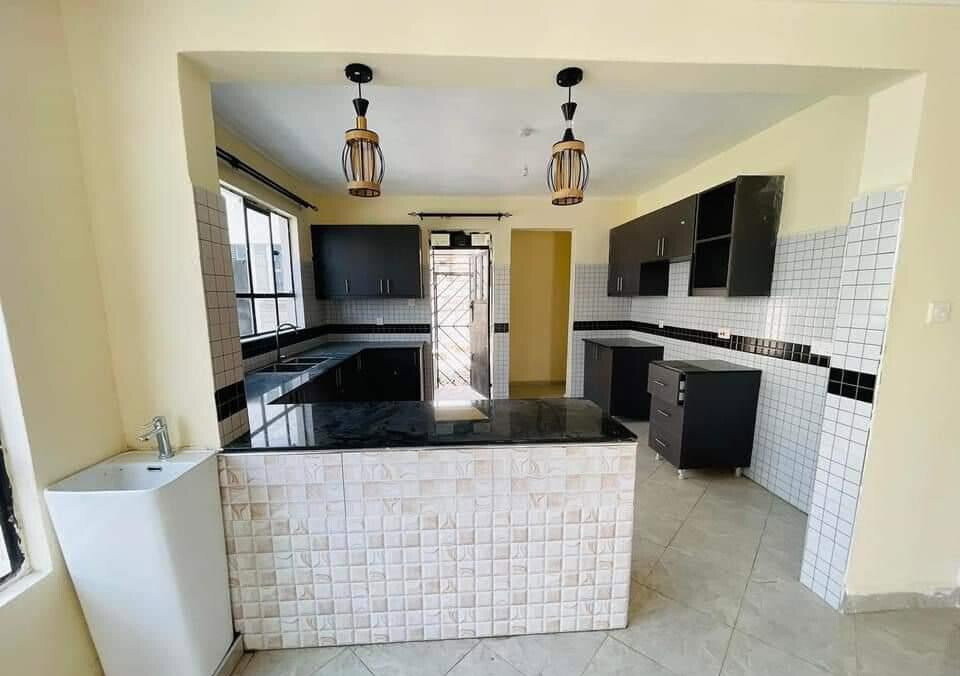 3BR Townhouse 300M from Namanga Highway - Kitengela