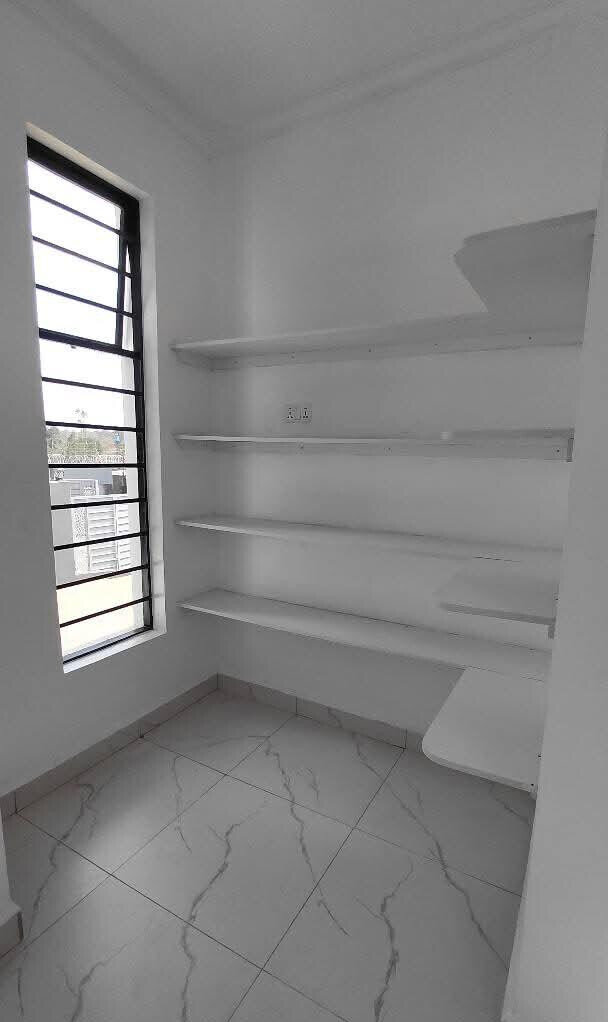 5-Bedroom All Ensuite Townhouse in Gated Community - Githurai