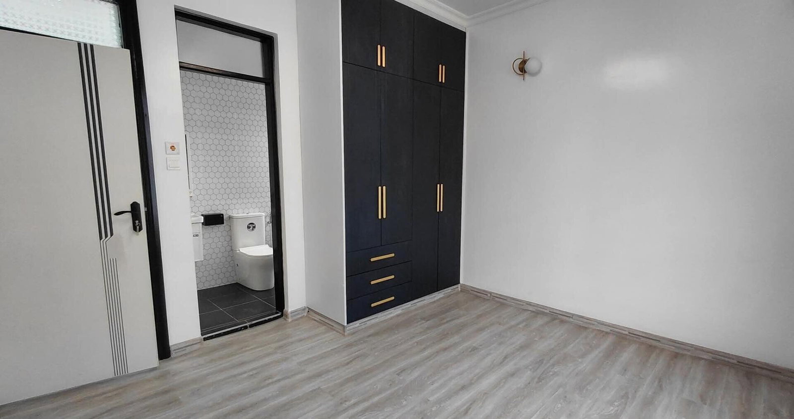 5-Bedroom All Ensuite Townhouse in Gated Community - Githurai