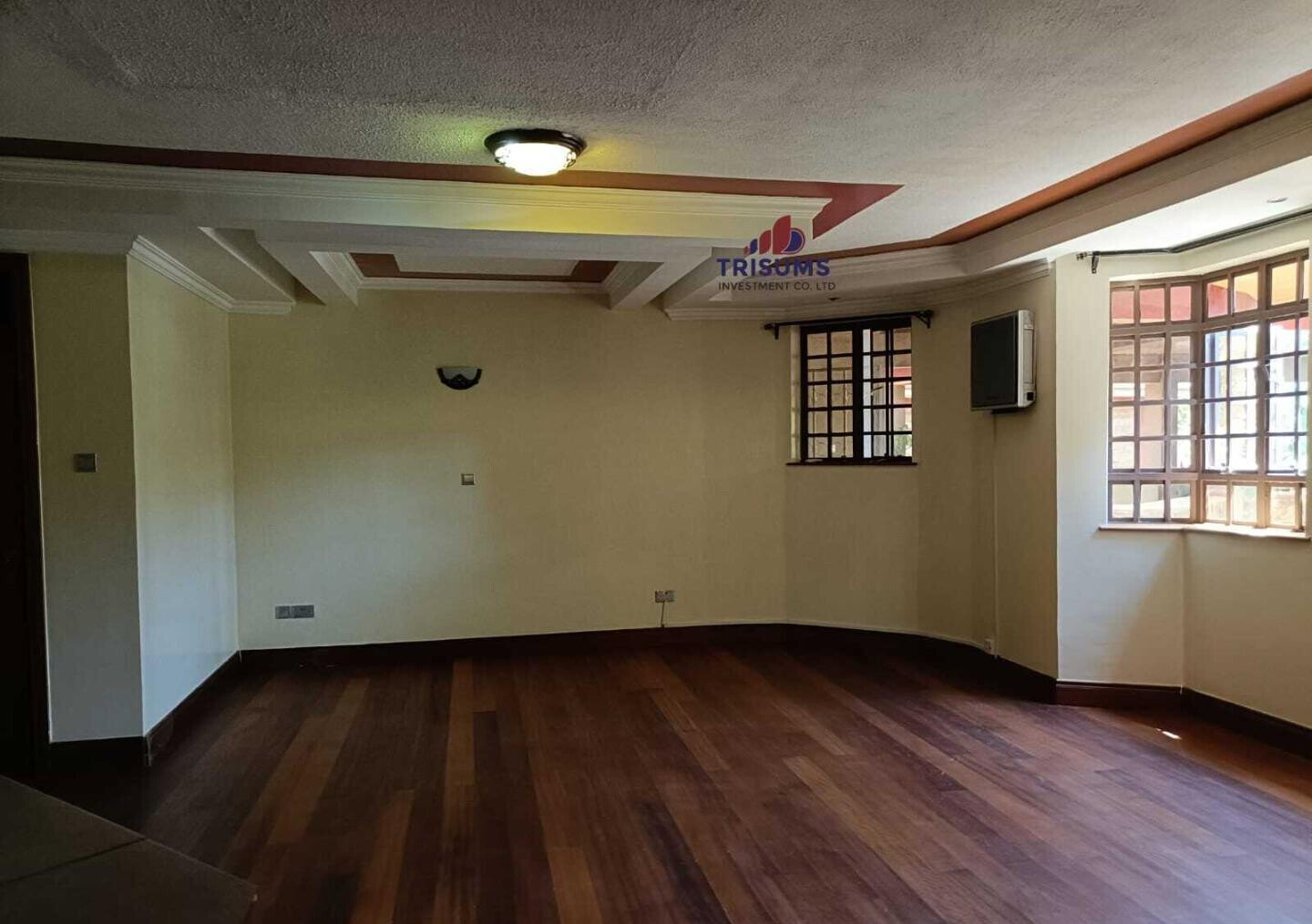 Half Acre 5BR Haven in Runda