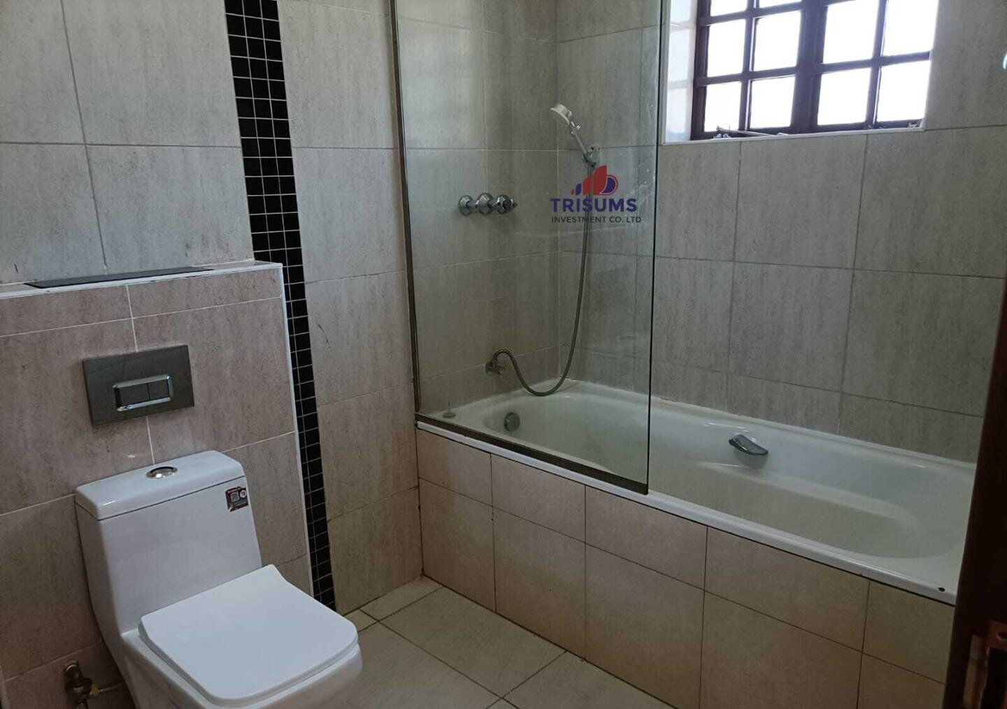 Half Acre 5BR Haven in Runda
