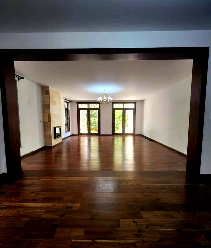 5-Ensuite Townhouse with Study & Solar - Lavington Gated 5