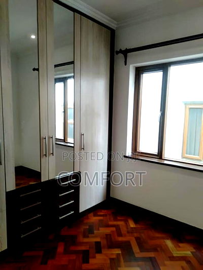 5bdrm Townhouse / Terrace in Lavington for rent - Image 2