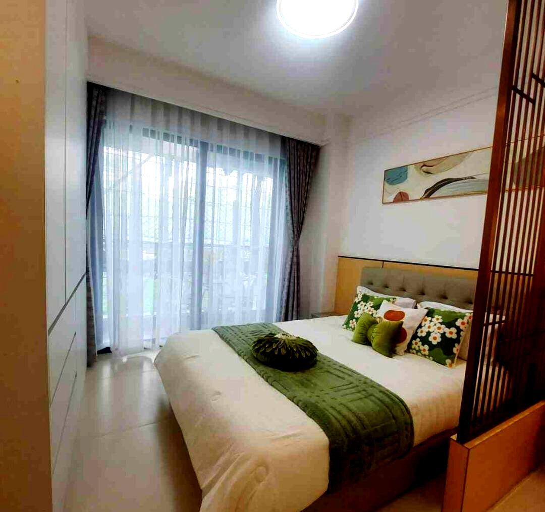 Studio Apartment with Rooftop Pool & Gym - Muthithi Road, Westlands