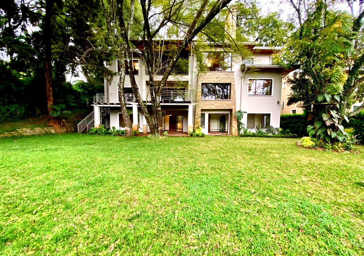 4-Ensuite Villa with Guest Wing & Gym - Loresho