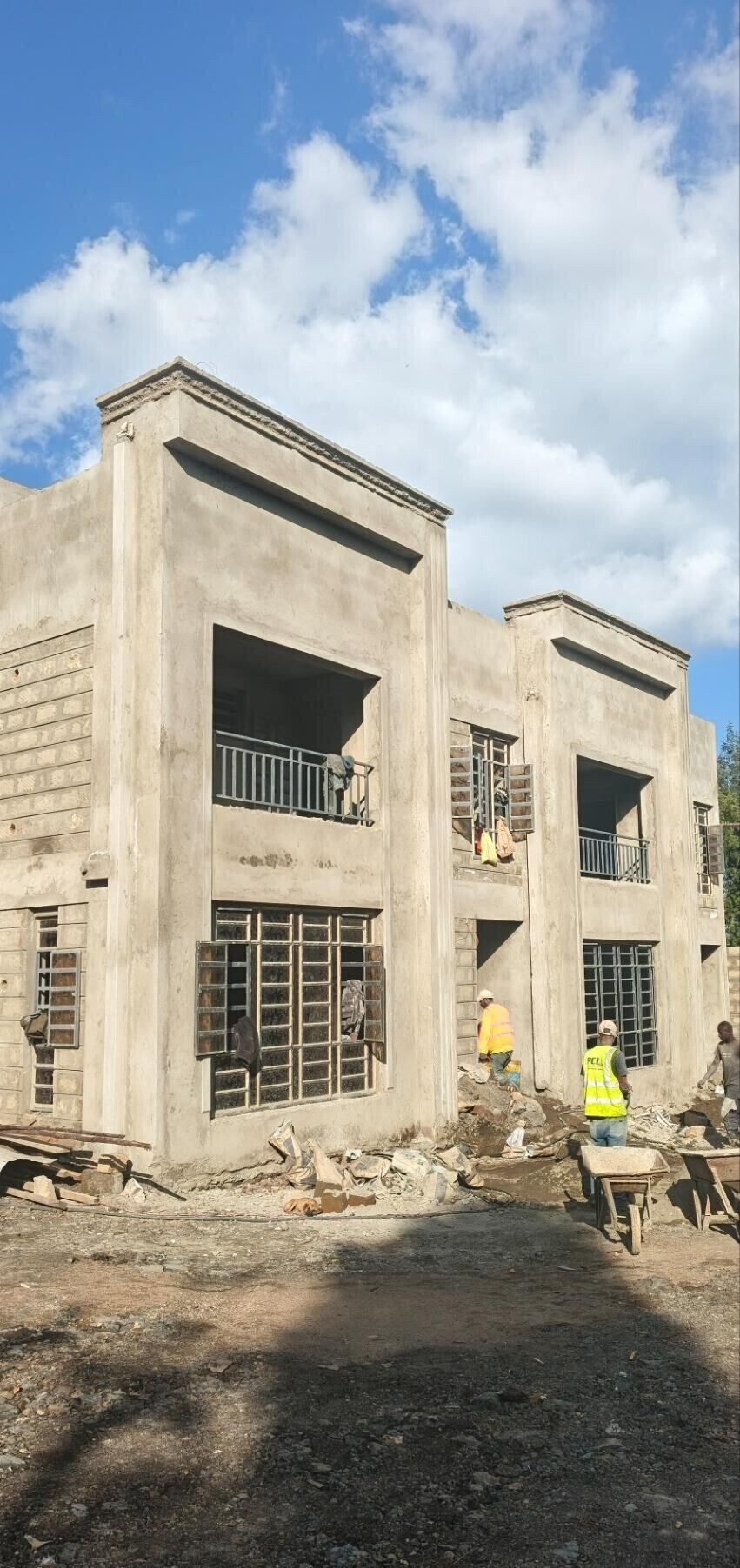 3BR Modern Townhouse with Landscaped Compound - Matasia