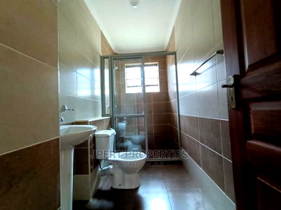 4bdrm Maisonette in Kiambu Road for rent - Image 7
