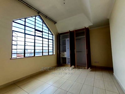 4bdrm Maisonette in Kiambu Road for rent - Image 9