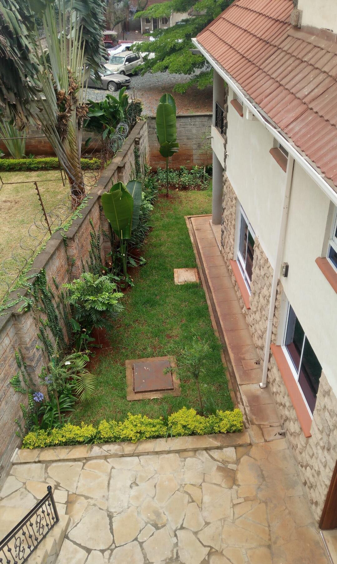 Newly Built 5-Ensuite Townhouse with Mature Garden - Lavington