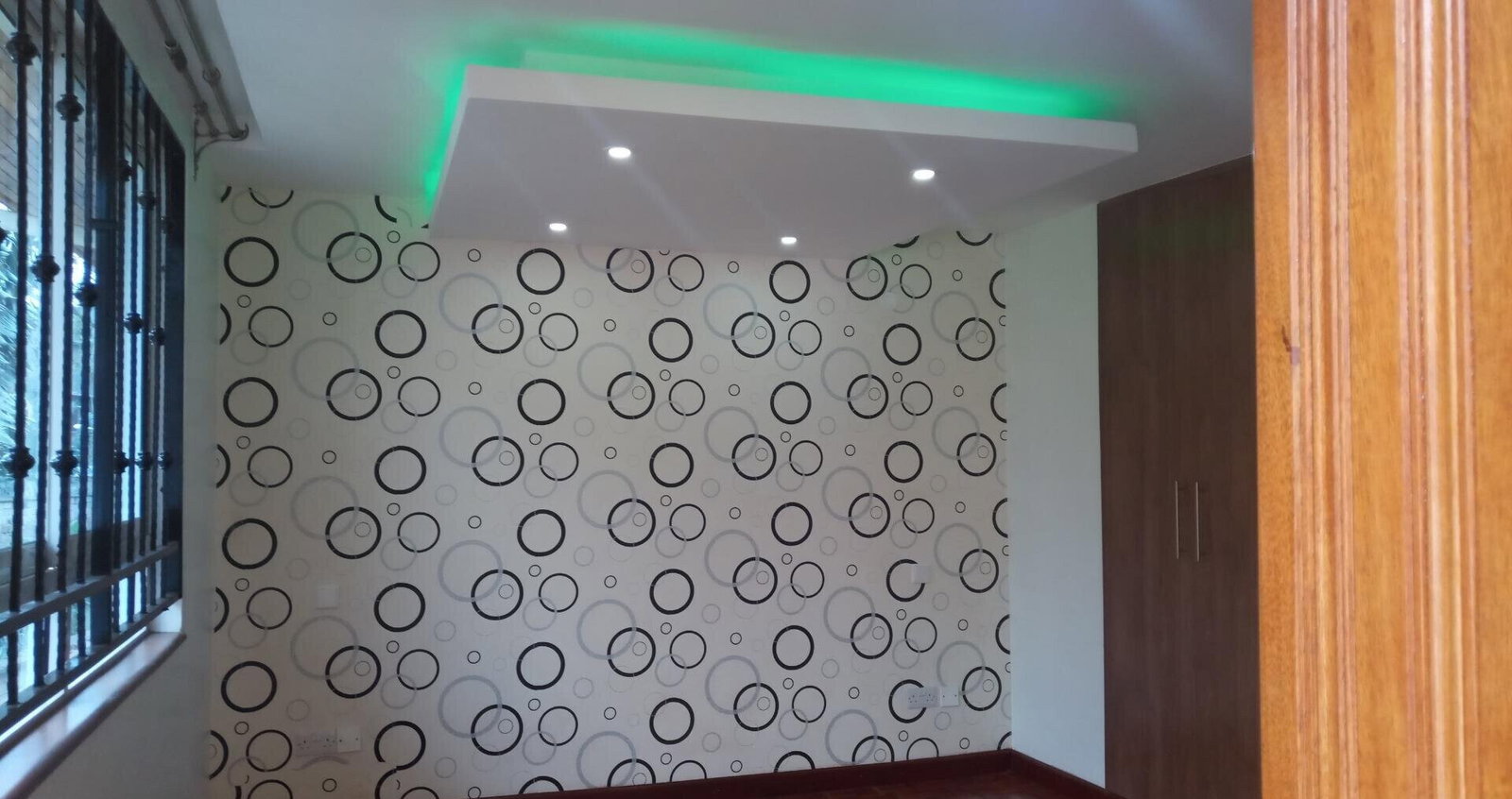 Newly Built 5-Ensuite Townhouse with Mature Garden - Lavington
