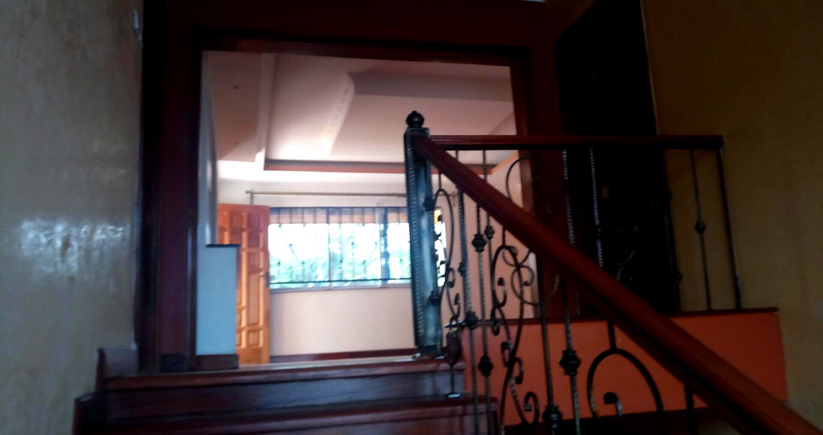 Newly Built 5-Ensuite Townhouse with Mature Garden - Lavington