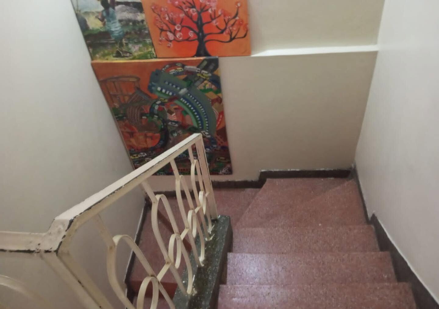 4BR Townhouse with Private Garden & Ample Parking - Greenfields