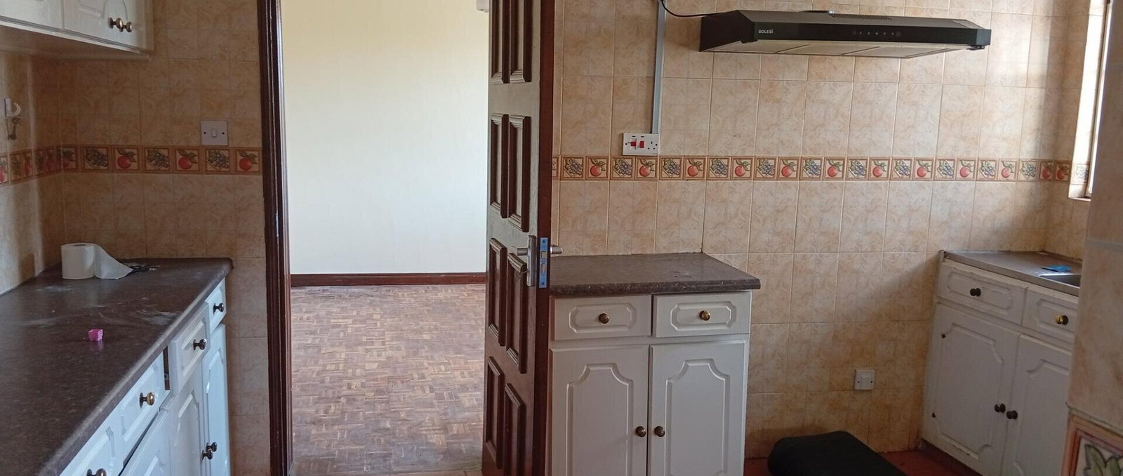 4BR Chinese Apartment with Pool in a Quiet Court - Kilimani