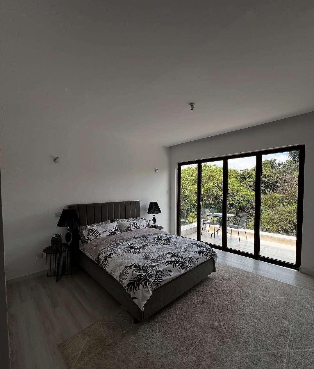 5-Ensuite Townhouse with Ololua Forest Views – Karen