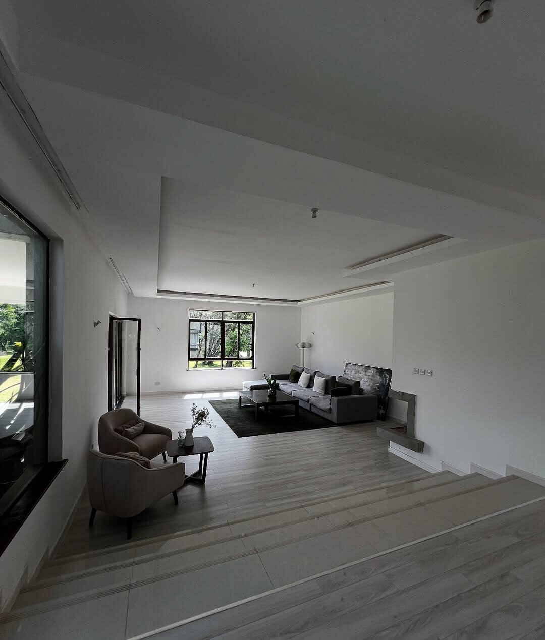 5-Ensuite Townhouse with Ololua Forest Views – Karen