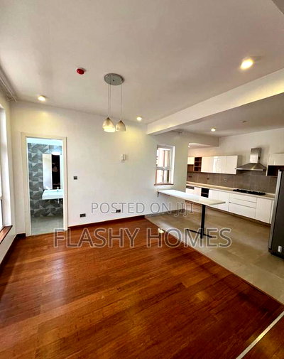 4bdrm Villa in Valley Arcade for sale - Image 4