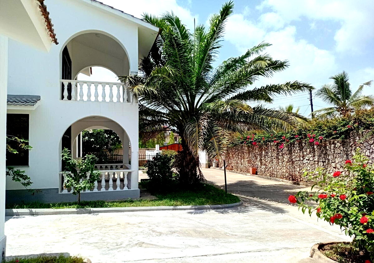 Spanish Style Villa in Shanzu
