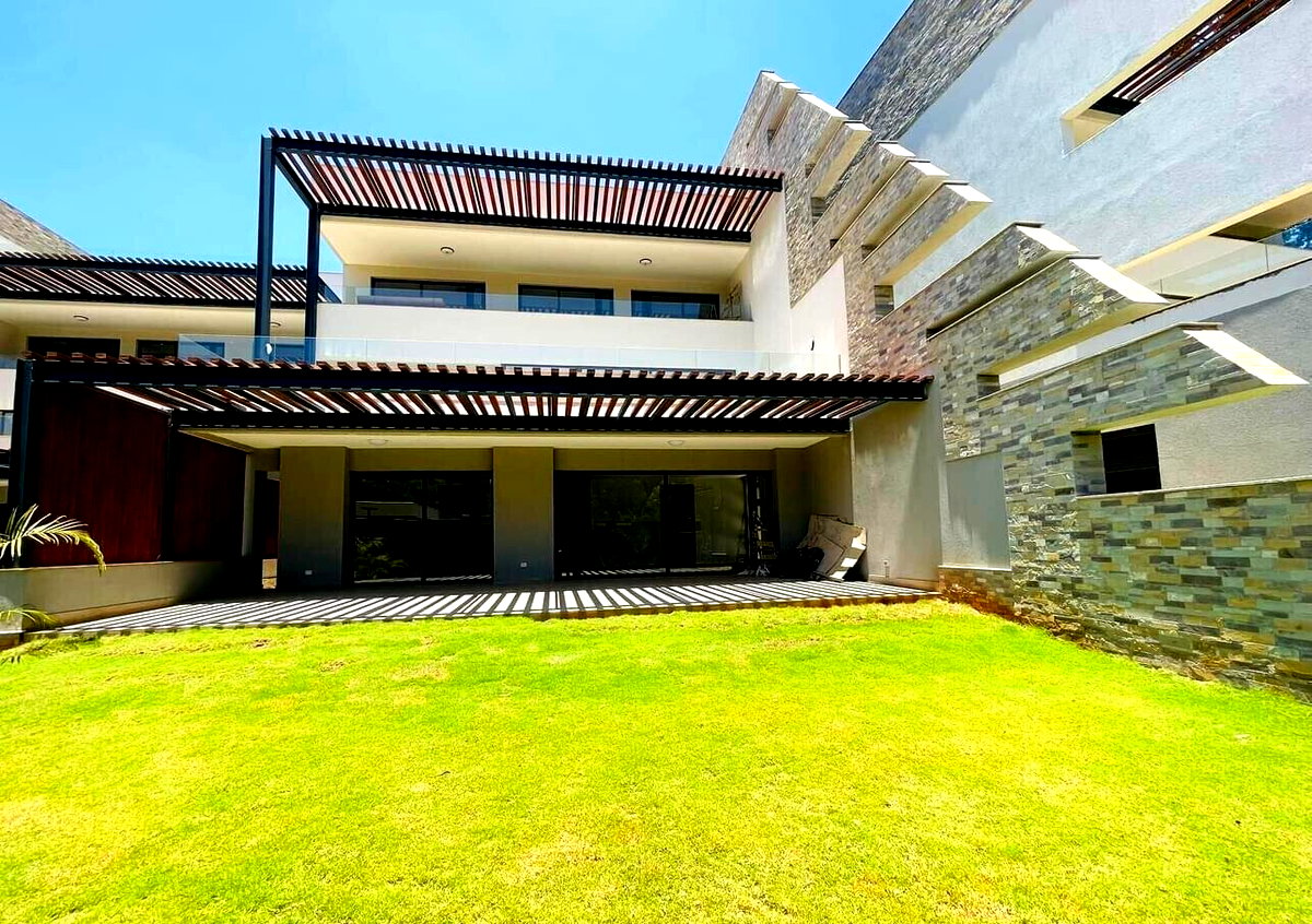 5-Ensuite Villa with Lift & Entertainment Floor - Lower Kabete