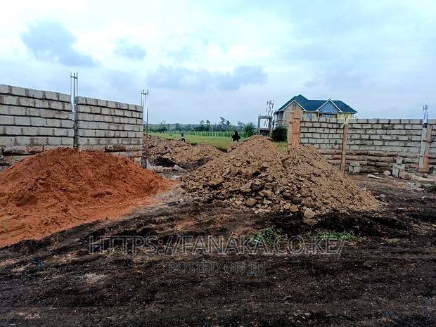 Residential Kamulu Plots Near Mosque