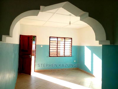1bdrm House in Tel Avivi City, Malindi for rent - Image 3