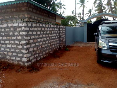 1bdrm House in Tel Avivi City, Malindi for rent - Image 1