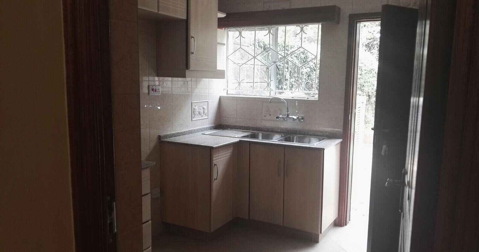 Renovated 4BR Masonette with Garden - Lavington