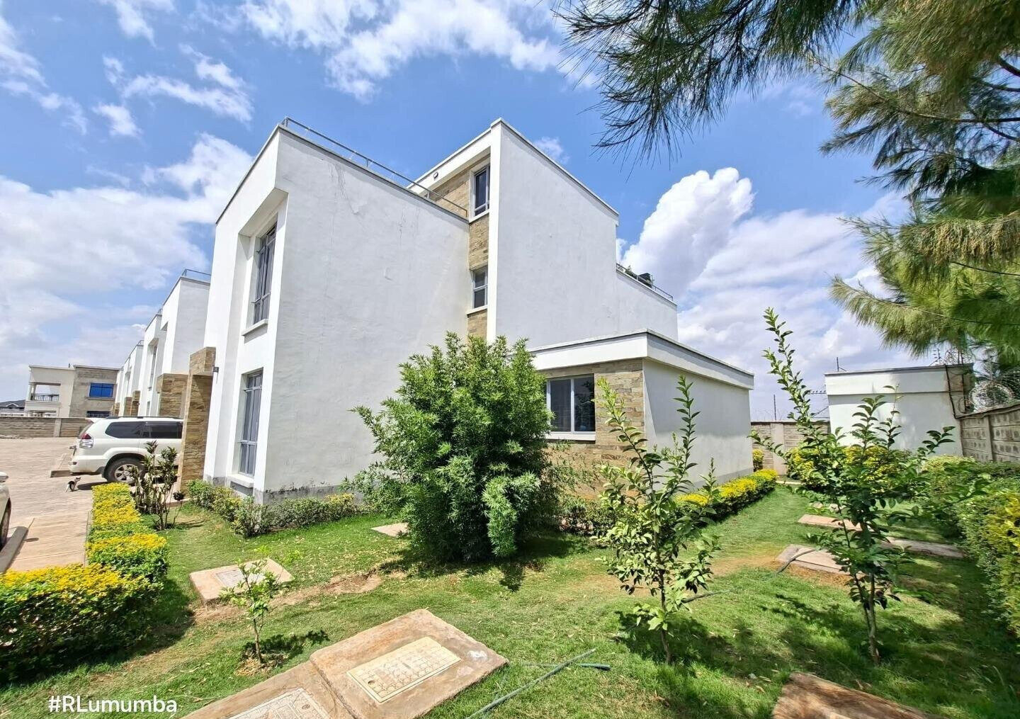 4BR Townhouse with Study & Borehole - 400m Off Tarmac, Syokimau