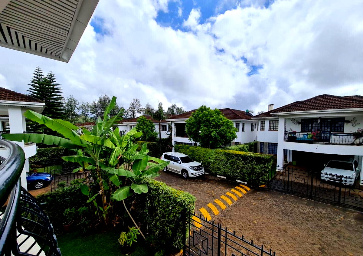 4-Ensuite Townhouse with Pool & Kids' Play Area - Westlands